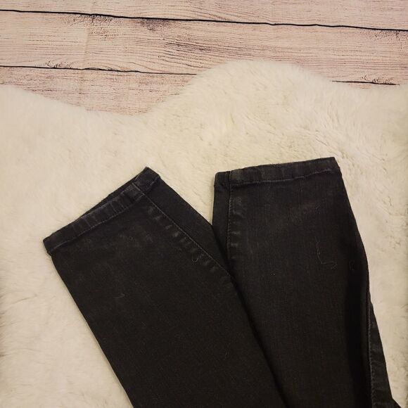Torrid black factory distressed jeggings - Picture 9 of 10
